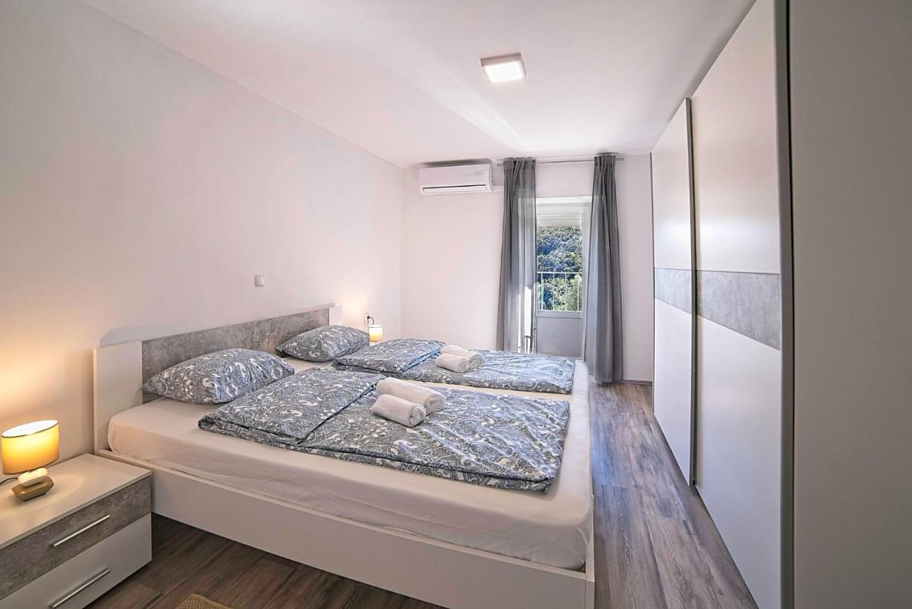 Holiday House Rab Kampor 外观 照片