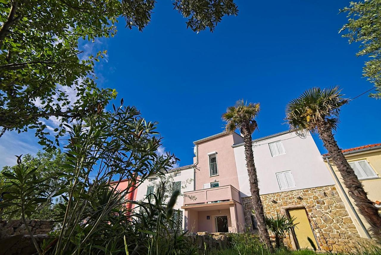 Holiday House Rab Kampor 外观 照片